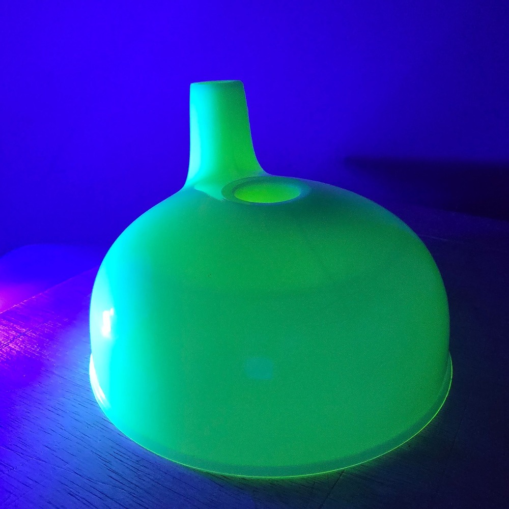 Vintage 1930s Uranium Custard Glass Mixer Juicer Attachment Bowl Vaseline 7in